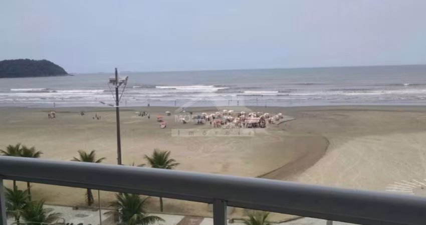 Apartamento de FRENTE AO MAR no centro do Boqueirão, 3 suítes, lazer, confira em Praia Grande.