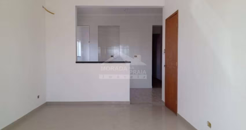 Casa sobreposta de condomínio com 2 dorms. (2 suítes), somente aqui na imobiliária Morada na Praia.