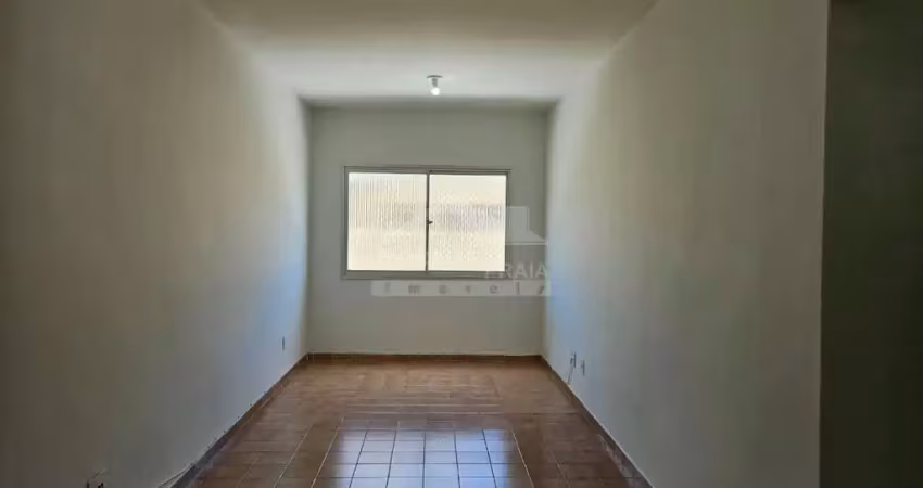 Ótimo apartamento, de 2 dormitórios,  avenida paris, boqueirão à 500 metros da praia.