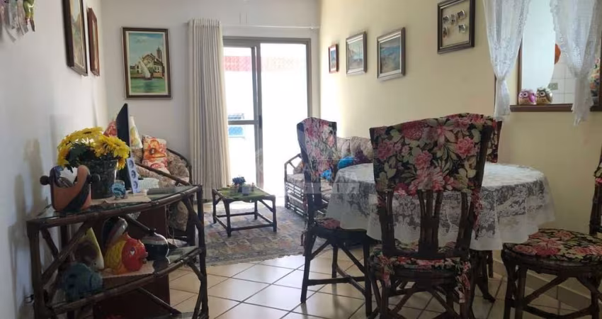Apartamento MOBILIADO no Canto do Forte, 2 dormitórios, sacada, 100 metros praia, confira em PG.