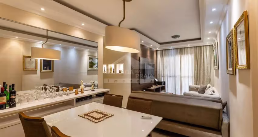 Apartamento com MÓVEIS PLANEJADOS no Canto do Forte, 2 dormitórios, lazer, confira em Praia Grande.
