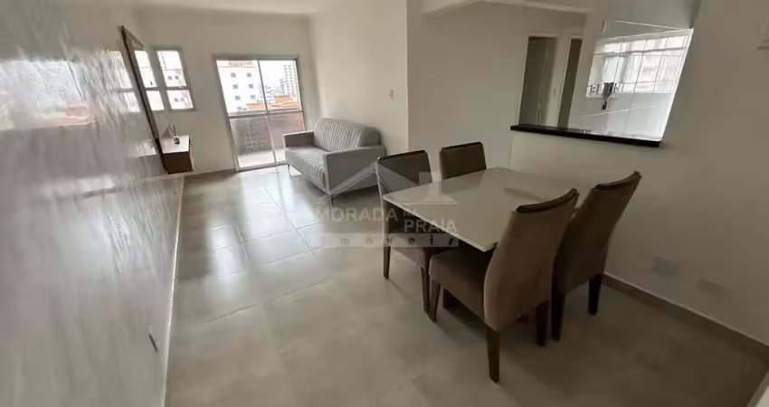 Apartamento mobiliado na vila tupi, 2 dormitórios, sacada, 150 metros mar, confira em praia grande.