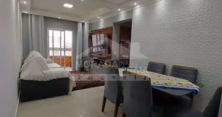 Apartamento na ocian, 2 dormitórios, sacada, piscina, só na imobiliária em praia grande.