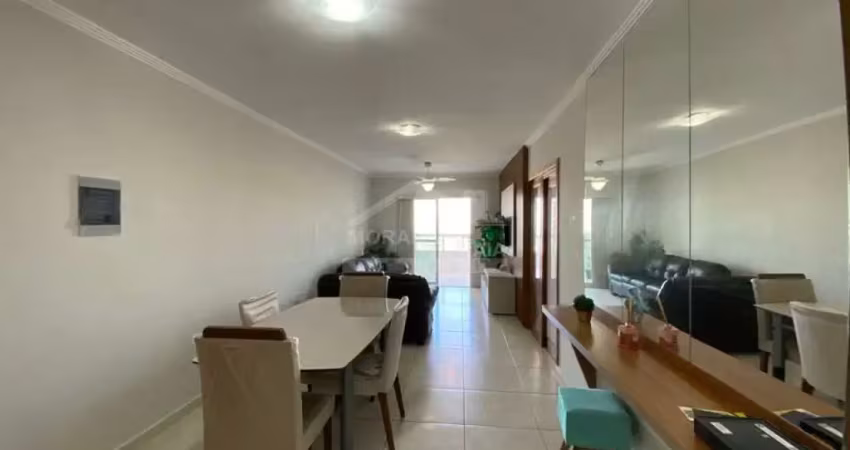 Apartamento totalmente mobiliado na guilhermina, 2 dormitórios, lazer, confira em praia grande.