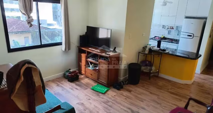 Apartamento mobiliado no canto no forte, 1 dormitório, vaga, confira na imobiliária em praia grande.