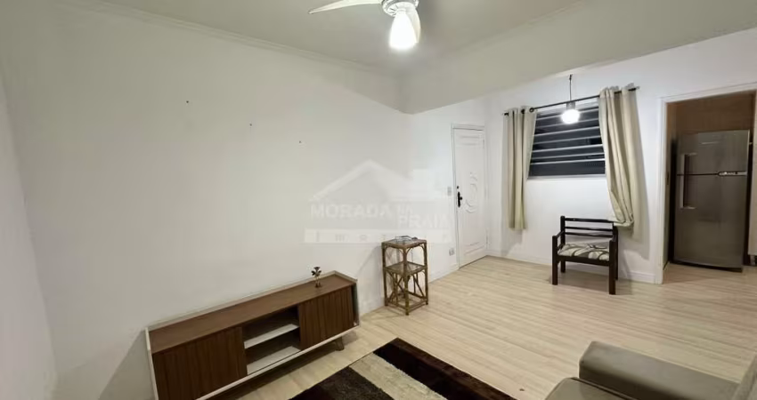 Apartamento na Aviação, 1 dormitório, vaga, confira na imobiliária em Praia Grande.