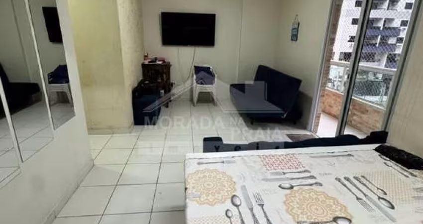 Apartamento MOBILIADO no Canto do Forte, 1 dormitório, 180 metros mar, confira em Praia Grande.