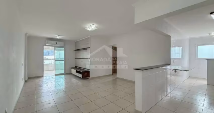 Apartamento semi mobiliado na guilhermina, 3 dormitórios, sacada, lazer, confira em praia grande.