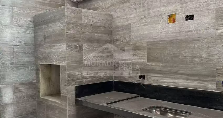 Residencial em CONDOMÍNIO FECHADO, 2 dormitórios com 2 suítes na Guilhermina ( Praia Grande ).