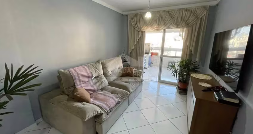 Apartamento semi mobiliado e vista mar, 2 dormitórios, sacada, só na imobiliária em praia grande.