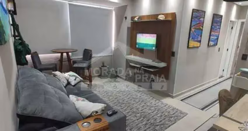 Apartamento mobiliado e decorado no canto do forte, 2 dormitórios, sacada, confira em praia grande.