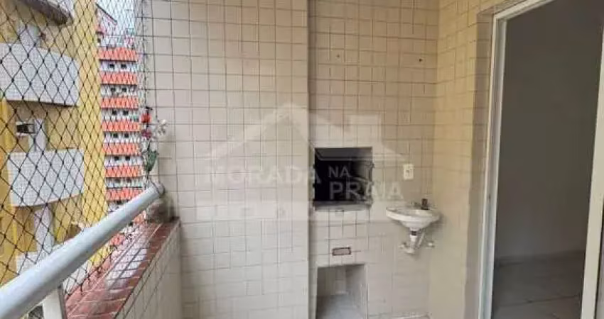 Apartamento mobiliado no canto do forte, 2 dormitórios, 1 suíte, confira em praia grande.