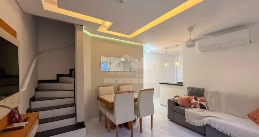 Casa em condomínio fechado - 2 dorm. c/ 2 suítes- tudi bastos - em sua imobiliária na praia grande.