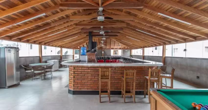 Casa espetacular na ocian, 8 dormitórios, confira na imobiliária em praia grande.