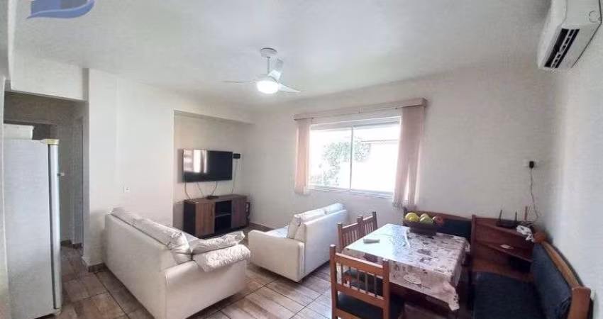 Ótima Localização a 02 quadras da praia