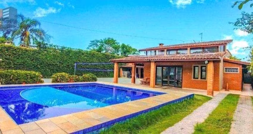 Casa belíssima na Praia de Pernambuco 4 Suítes.