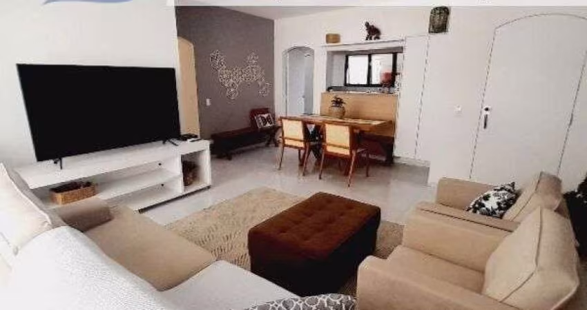 Lindo Apartamento Reformado em Praia de Pitangueiras - Guarujá.