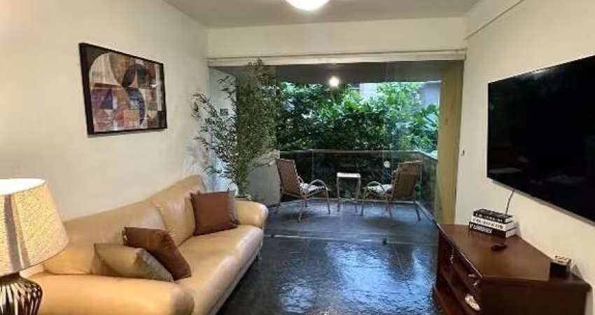 Amplo Apartamento Lado Praia Região do Aquário!