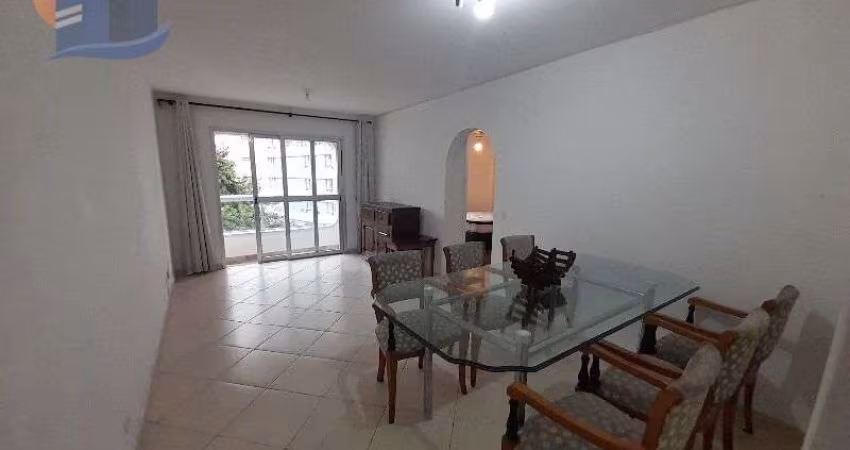 Apartamento c/Vista ao Mar, arejado, semi mobiliado, cômodos espaçosos, próximo de comércios em geral