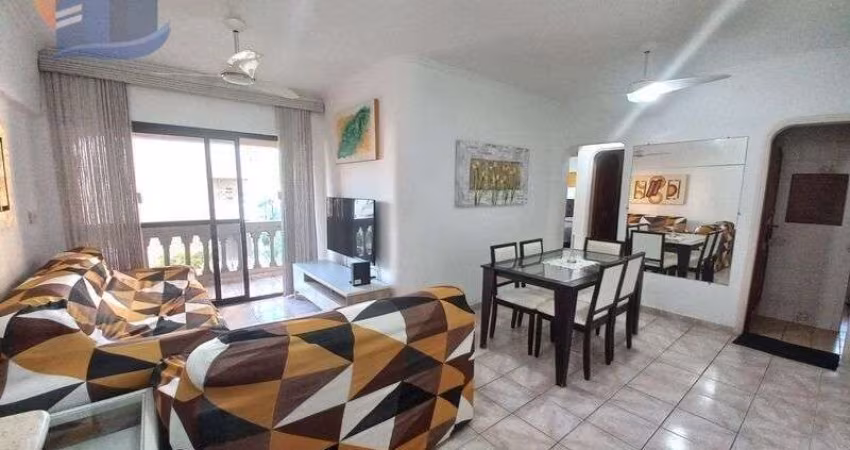 Amplo Apartamento com 03 Quartos, Lado Praia.
