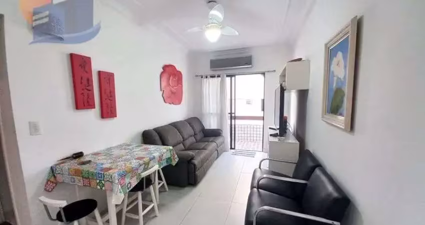 Venha morar na praia apenas 150 metros da praia da enseada guarujá