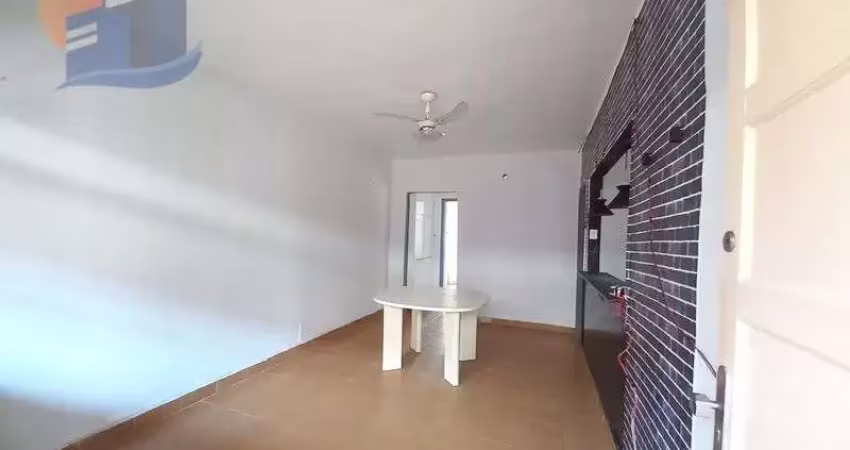 Localização privilegiada a poucos minutos da praia!