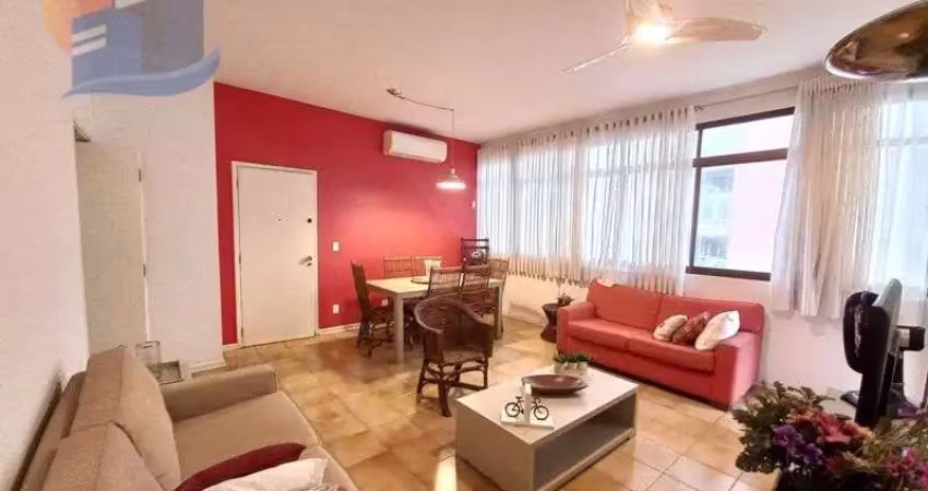 Amplo apartamento | 200 metros do mar | região dos hotéis enseada guarujá.