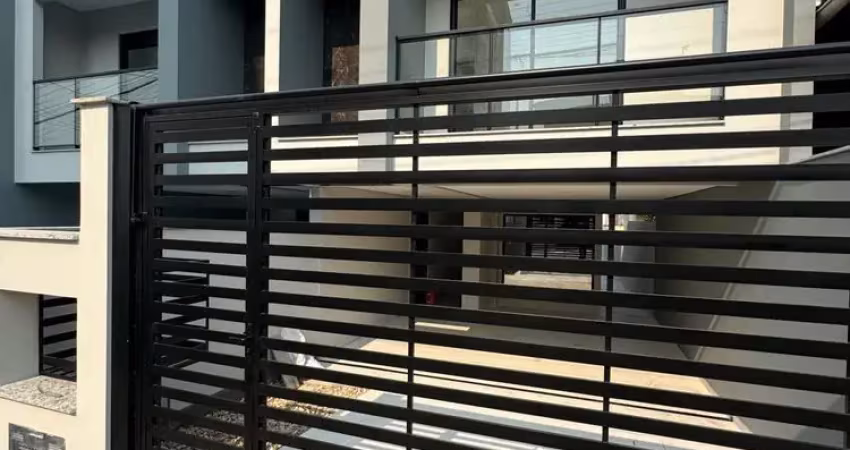 Casa em Barreiros com 3 quartos sendo 1 suíte, 2 banheiros e 2 vagas de garagem