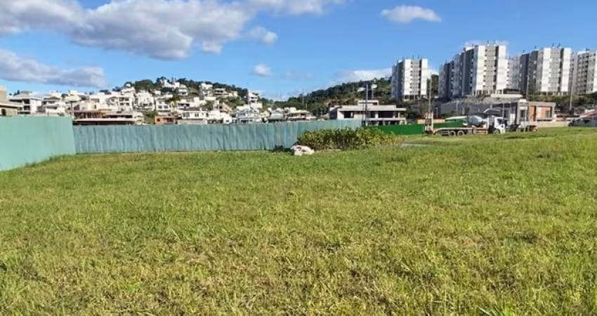 Lote/Terreno na Pedra Branca com 315 m²