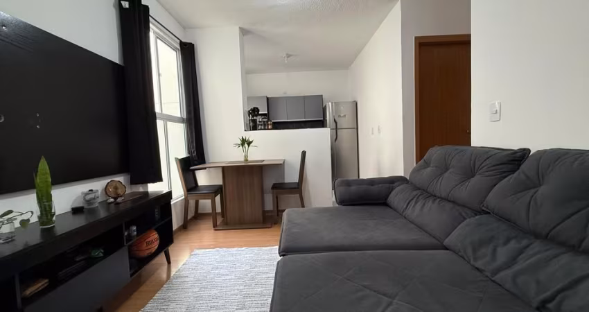 Apartamento a venda com 2 quartos, 1 banheiro e 1 vaga de garagem.