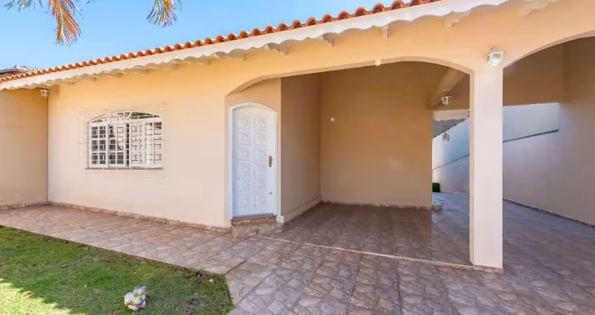 Casa com 5 dormitórios à venda, 271 m² por r$ 1.200.000 - na divisa do bairro portão com o guaíra - curitiba/pr