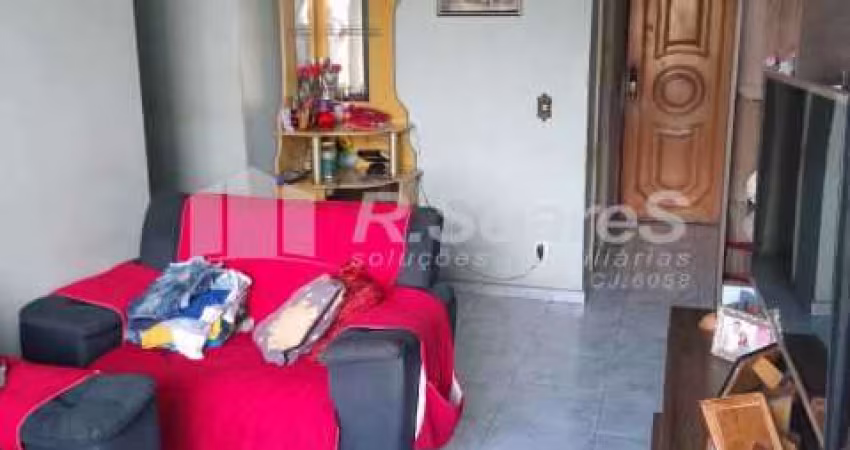 Apartamento com 2 quartos à venda na Rua Castanheiro, Realengo, Rio de Janeiro