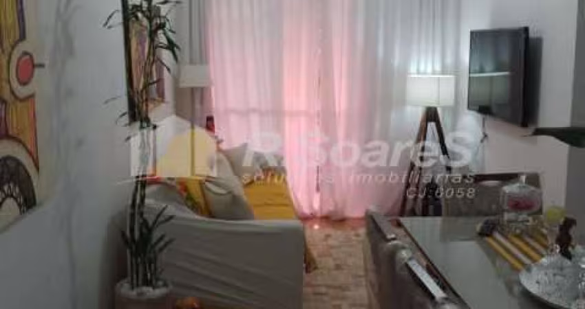 Apartamento com 2 quartos à venda na Estrada Intendente Magalhães, Madureira, Rio de Janeiro