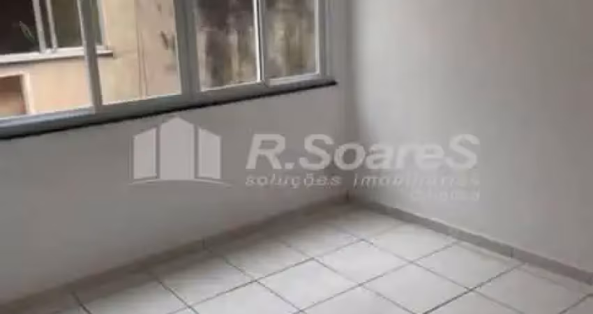 Apartamento com 2 quartos à venda na Estrada Intendente Magalhães, Vila Valqueire, Rio de Janeiro
