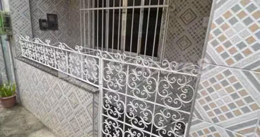 Casa com 2 quartos à venda na Estrada Mirandela, Centro, Nilópolis