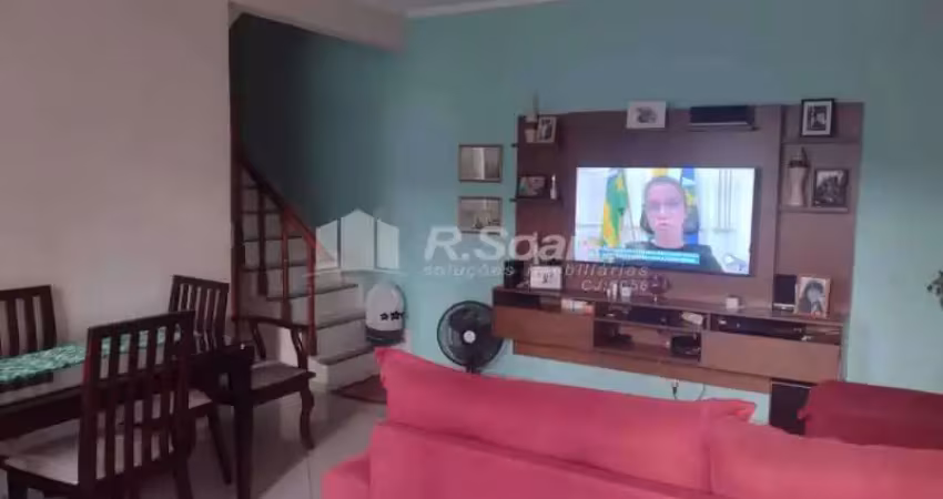 Casa em condomínio fechado com 2 quartos à venda na Rua Monclaro Mena Barreto, Vila Valqueire, Rio de Janeiro