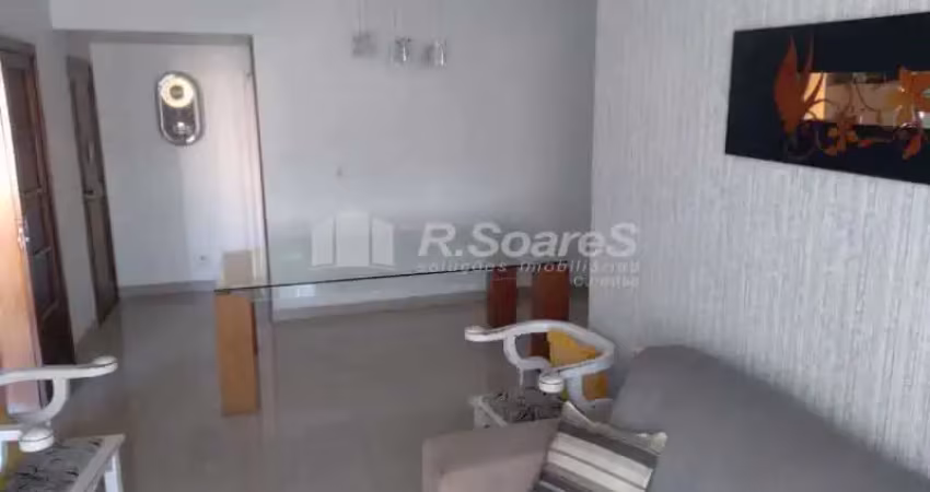 Apartamento com 3 quartos à venda na Rua das Tulipas, Vila Valqueire, Rio de Janeiro
