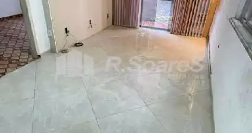 Casa em condomínio fechado com 4 quartos à venda na Rua Namur, Vila Valqueire, Rio de Janeiro