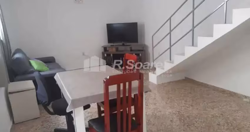 Casa com 3 quartos à venda na Rua Araçoiaba, Marechal Hermes, Rio de Janeiro