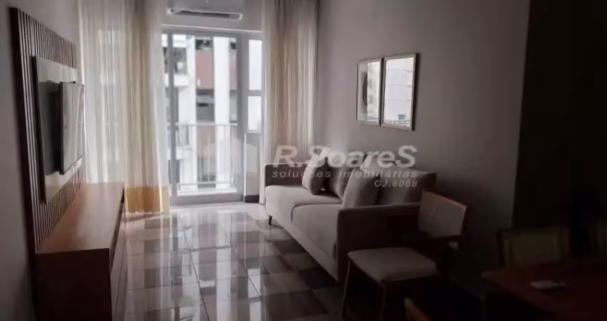Apartamento com 3 quartos para alugar na Rua Pompeu Loureiro, Copacabana, Rio de Janeiro