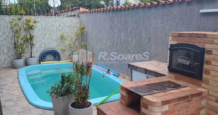 Casa com 2 quartos à venda na Rua Anália Franco, Campinho, Rio de Janeiro