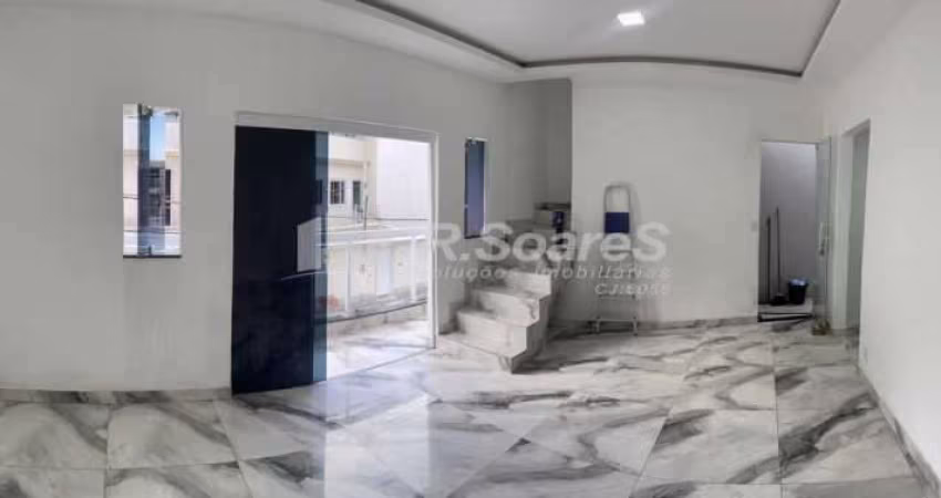 Casa em condomínio fechado com 2 quartos à venda na Avenida Carlos Pontes, Jardim Sulacap, Rio de Janeiro