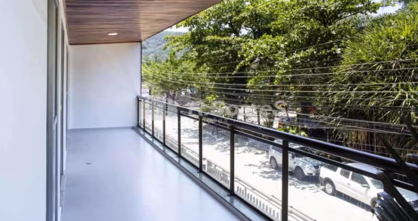 Apartamento com 3 quartos à venda na Avenida Fernando Mattos, Barra da Tijuca, Rio de Janeiro