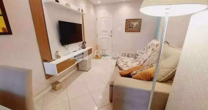 Apartamento com 2 quartos à venda na Rua Bento Lisboa, Catete, Rio de Janeiro