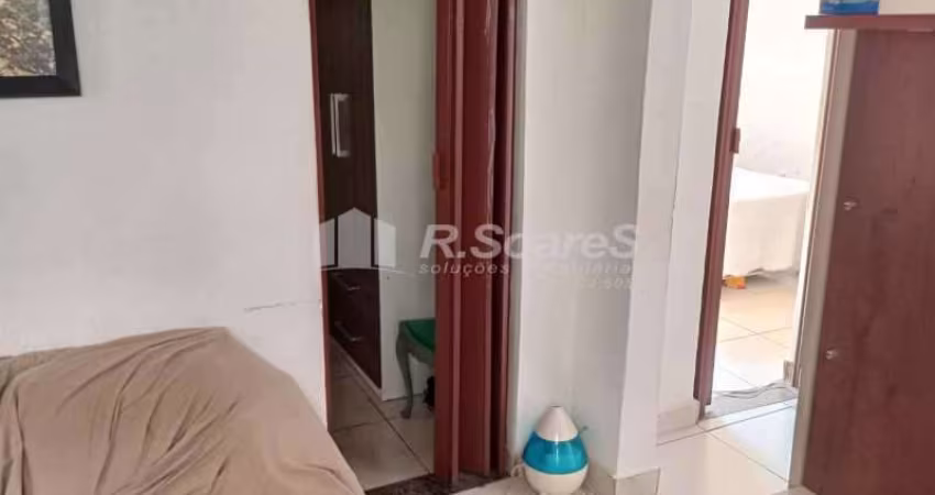 Casa com 3 quartos à venda na Rua Capitão Menezes, Praça Seca, Rio de Janeiro