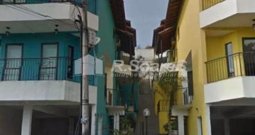 Casa em condomínio fechado com 3 quartos à venda na Rua Santa Genoveva, Vila Valqueire, Rio de Janeiro
