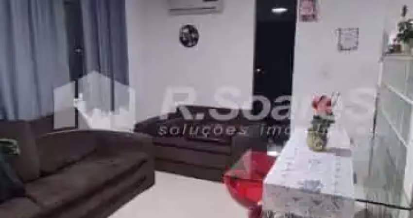 Casa em condomínio fechado com 2 quartos à venda na Rua Maria José, Madureira, Rio de Janeiro