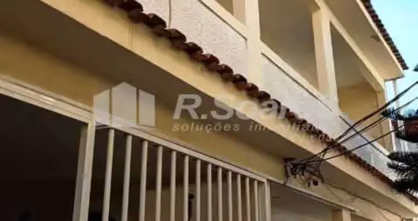Casa com 3 quartos à venda na Rua Quiririm, Vila Valqueire, Rio de Janeiro