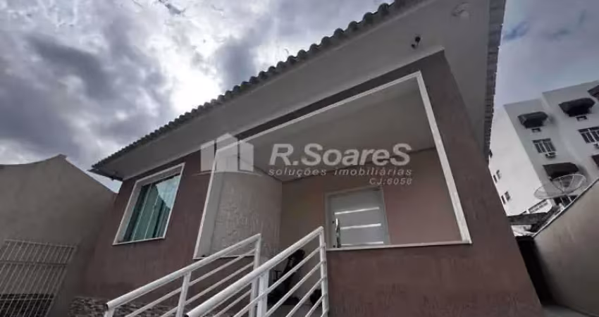 Casa com 3 quartos à venda na Rua das Rosas, Vila Valqueire, Rio de Janeiro