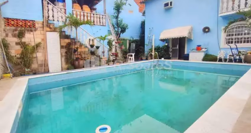 Casa com 5 quartos à venda na Rua Capistrano, Jardim Sulacap, Rio de Janeiro